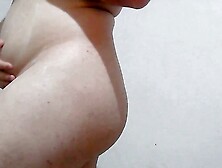 mayaa why are you masturbating in the chair?