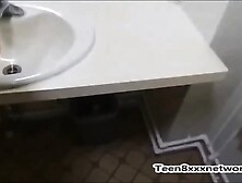 China Staff Fuck With Boyfriend In Toilet Off Work Part2