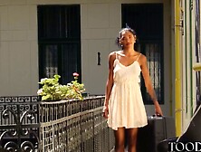 Mysteries Visitor – Barbie Rous & Alex Charger