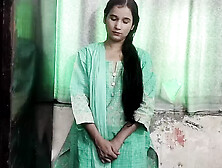Muslim girlfriend ko ghar me jabar dasti patak ke chod diya
