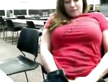 Girl Masturbates In Computer Lab