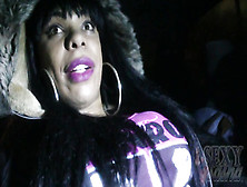 Ebony T-Girl Sasha Enjoys Handjob and Blowjob In Public