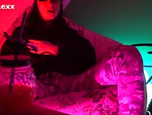 lustful cougar entice boyz in hookah place night club