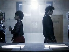 Ebony lalin girl mother I'd like to fuck screws her partner in a scifi prison