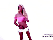 Superheiße Blondine Ist Schwanzsüchtig