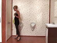 Horny Babe Gets Her Butt Covered With Slime At Gloryhole