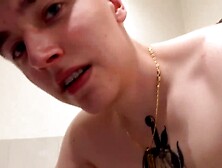 Young Fit Kinky Aussie Lad