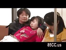 Daughter Fucked By Geek Uncle In Train