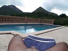 fatally stranglehold ( A)