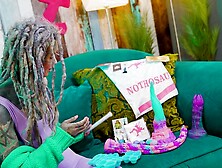 Unboxing porn with energetic Anuskatzz from Dirty Dreaz