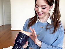 Unboxing And Toy Review: The 'Undressed Clutch' Fleshlight by Kera Bear