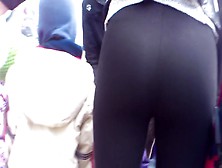 Kindergarten titcher