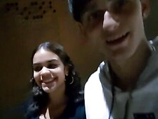 BLOG iN SPANISH - I go for a walk with my LARGE BUTT BRUNA BRUNA BRIDE - surprise at the end of the blo