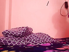 Amazing girl with fantastic fingers on webcam