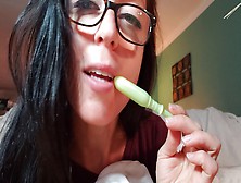 Nerdy Faery Using Tampons To Cum