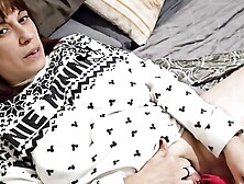 Pornstar Lucia Bianco Testing a New Toy