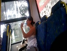 Punheta No Onibus Do Lado Da Ceguinha De Oculos