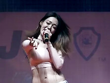 Sexy Korean Teen Singer Makes Me Horny!