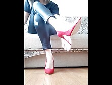 Facessiting In Red Shoes