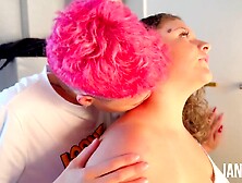 UFF MANOSEAS MUY RICO! Mi'miga me complace con la lengua