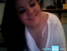 Chubby teen gets naked. - negrofloripa