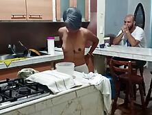 I Catch My Stepsister In The Kitchen Dancing Very Sexy Semi Naked -Porn In Spanish.