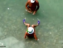 Coit entre nudistes matures