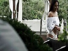 Eating Gorgeous Latina Booty Outdoors In The Rain