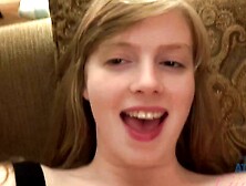 Dolly Leigh fucks with her mouth and feet