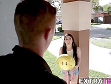 Teen Cutie Jesscia J's Facial Blow Job Adventure