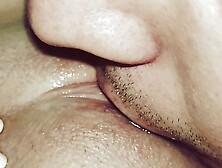 A rich licking of my neighbor's pussy and then I give him some delicious sentonesMilk uwu