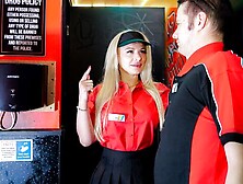 Curvy sex with ingenious Elizabeth Romanova from Mom Shoot