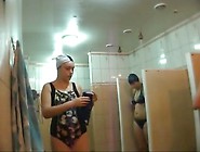 in public pool showers 983