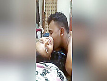 සැමියා පැමිණීමට පෙර ඉක්මන් කරන්න