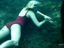 Drowning Girl