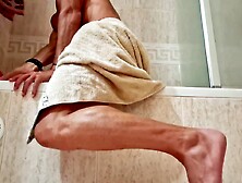 Solo sensation: hawt dude masturbates his large dong, humping and cumming in the washroom