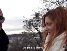 Jenifer Se Abre De Piernas Y Se Deja Follar Por Dinero