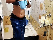 Indian Girl Bathing Hot And Sexy