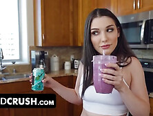 Fitness Babe Motivates Her Lazy Stepdad To Live More Healthy With Her Juicy Pussy