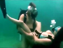 Scuba couple sex