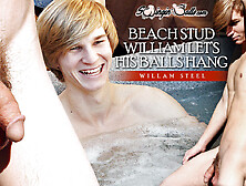 Beach Stud William Let's His Balls Hang - Swinginballs