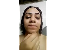 Arab local slut sending nude vid to her sis's Bf