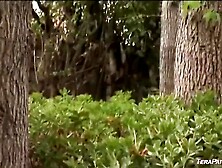 Teri Weigel’s Large Titties Bounce As That babe Gets Nailed Outdoors!