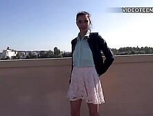 Yummy 19 years Justine does her first anal casting