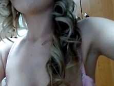 Seductive babe pleasures herself on cam