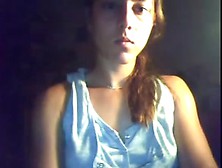 Small tits teen strokes her pussy during her xxx show (18+)