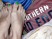 WHILST THIS BABE WATCHES A VIDEO CUCKOLD FEET FOOTJOB