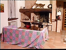 ESCORT SERVICE - (storia #04)