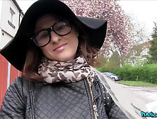 Fashion Student Fucks A Stranger Outdoors And In The Car - Billie Star