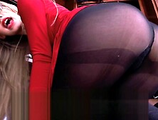 Domme Kyaa - Sweaty,  Stinky Black Pantyhose